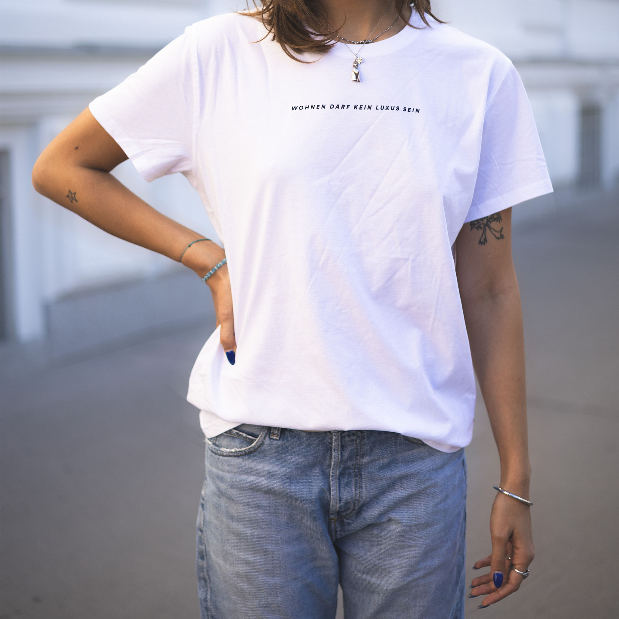 T-Shirt "Wohnen darf kein Luxus sein" – Bild 2