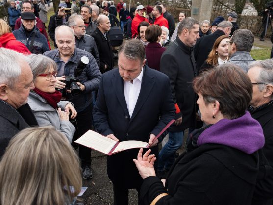 Andreas Babler erinnerte in Steyr im Gedenken an die Ereignisse des 12. Februars 1934.