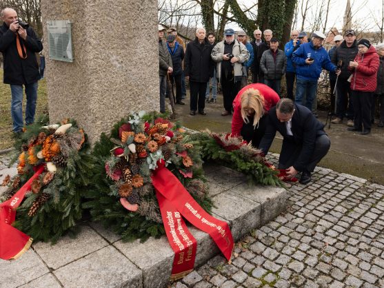 Andreas Babler erinnerte in Steyr im Gedenken an die Ereignisse des 12. Februars 1934.