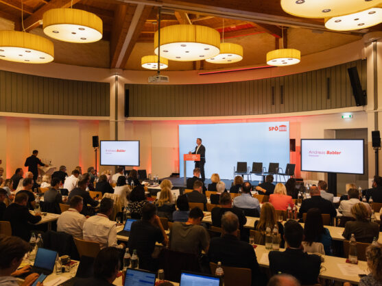 Andi Babler bei seiner Rede