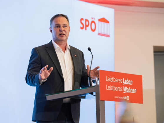 Andi Babler bei seiner Rede