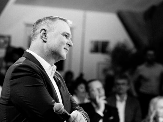 Auftaktveranstaltung zu „Ordnen statt Spalten“ mit großer Rede von SPÖ-Chef, Vizekanzler Andreas Babler in Salzburg.