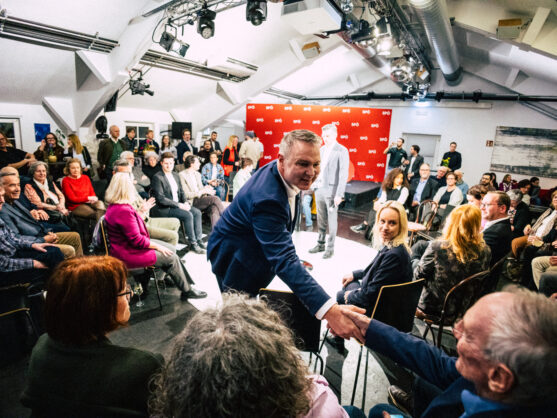 Auftaktveranstaltung zu „Ordnen statt Spalten“ mit großer Rede von SPÖ-Chef, Vizekanzler Andreas Babler in Salzburg.